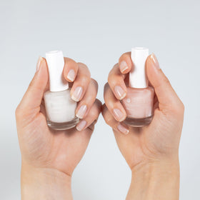 Dazzle Dry label detail emphasizing non-toxic ingredient benefit