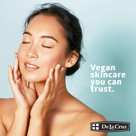 De La Cruz label detail highlighting 10% sulfur and fragrance-free benefit