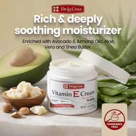De La Cruz open jar close-up highlighting creamy texture and absorbency