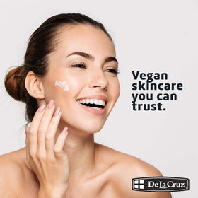 De La Cruz packaging label detail showing ingredients and benefits