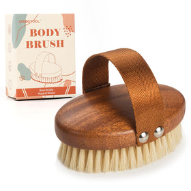 DEBETOOL front view showing wooden handle and boar bristles for durable exfoliation