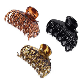 DEEKA front view of three-pack clips shows colors and compact hold
