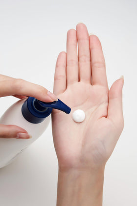 Derma B ingredient label close-up emphasizing ceramide and panthenol benefits