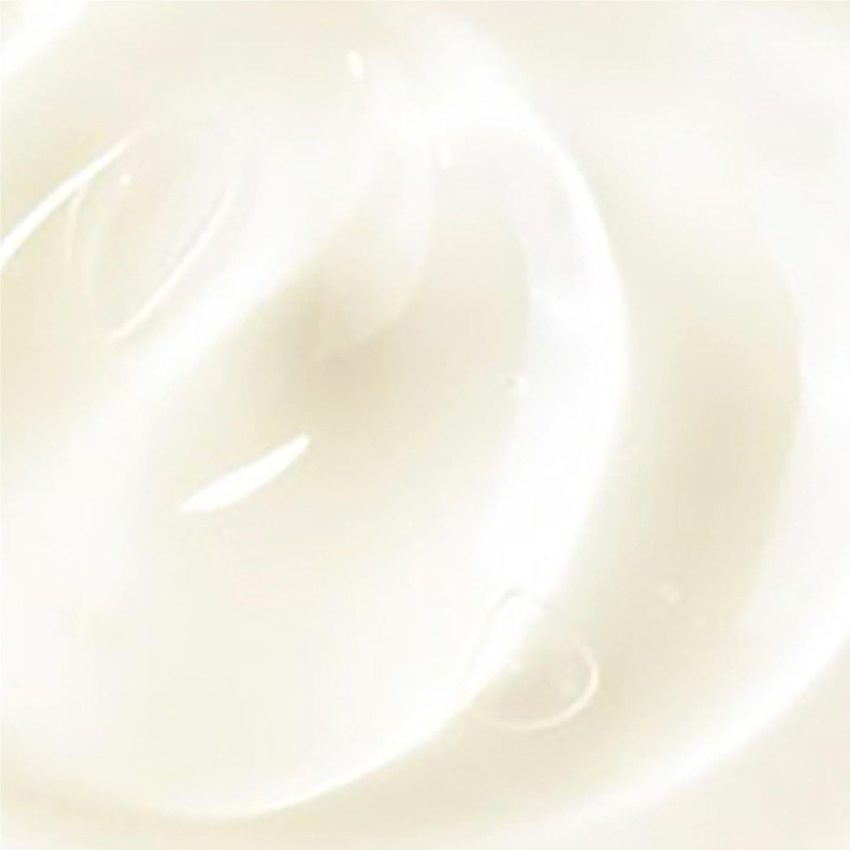 Derma E before and after visual suggesting thicker, fuller hair appearance