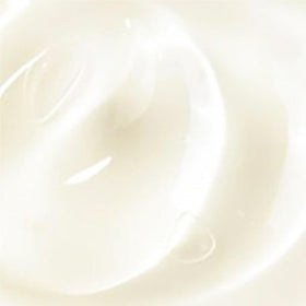 Derma E before and after visual suggesting thicker, fuller hair appearance