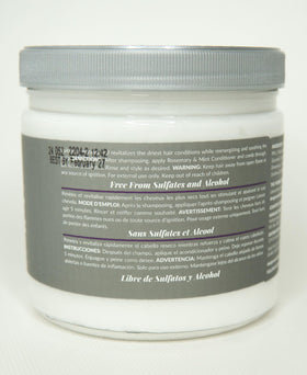 Design Essentials applying conditioner to wet hair for detangling benefit