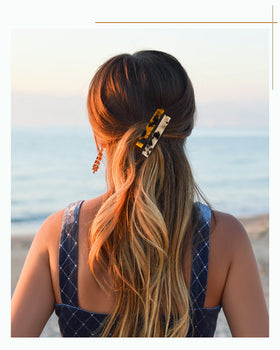 DF DUALFERV barrette in use on half-up hairstyle demonstrating no-slip grip