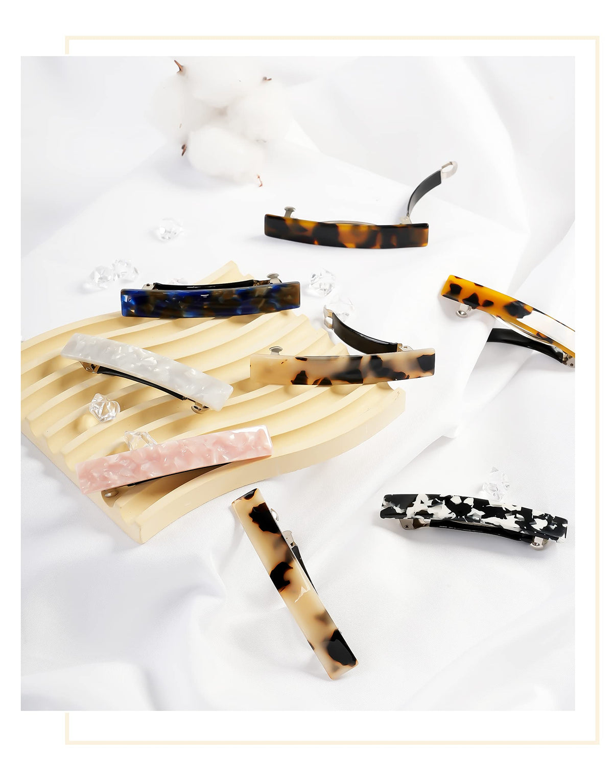 DF DUALFERV lifestyle image wearing barrette for elegant evening polish