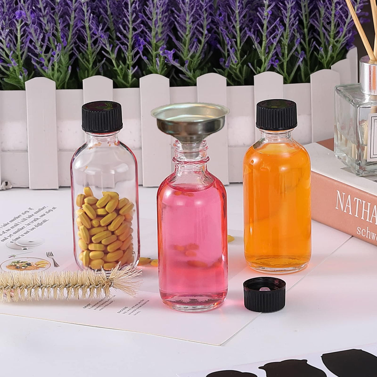 DIDITIME decorative display with bottles used as wedding favor containers