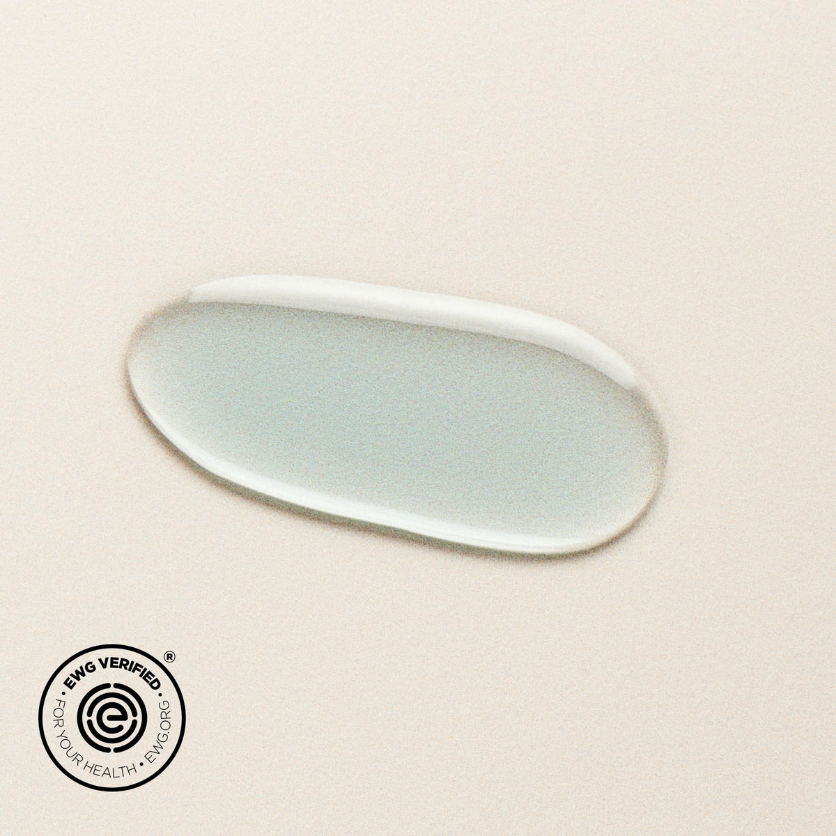 DIME blue facial oil beside ruler displaying 30 ml size and travel-friendly convenience