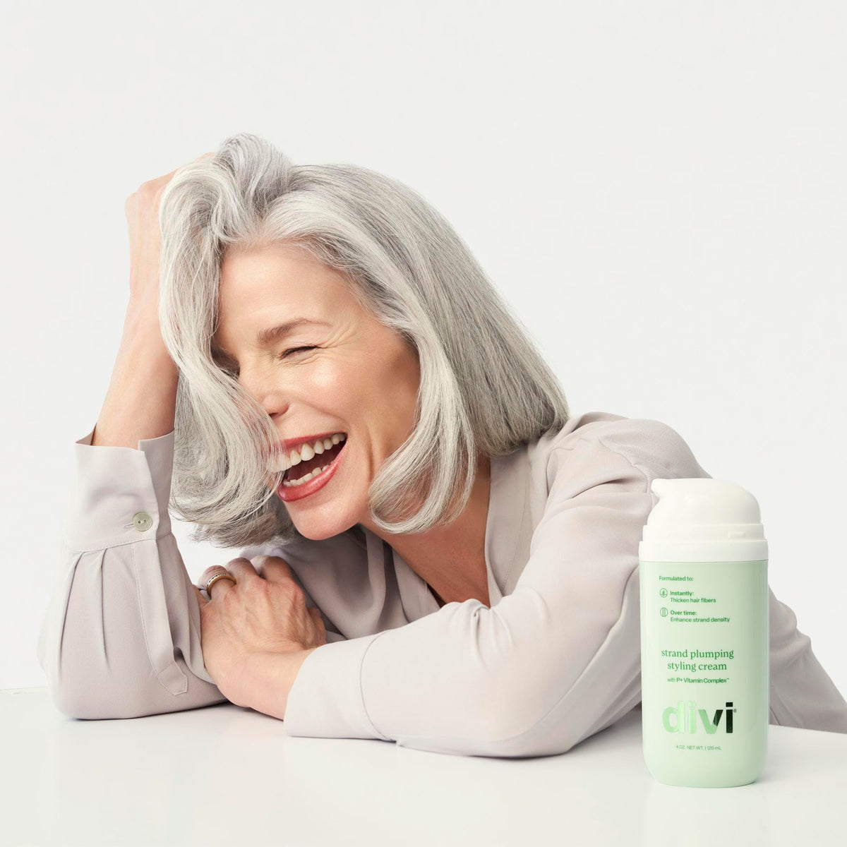 divi ingredients label showing P+ Vitamin Complex for long-term thickness