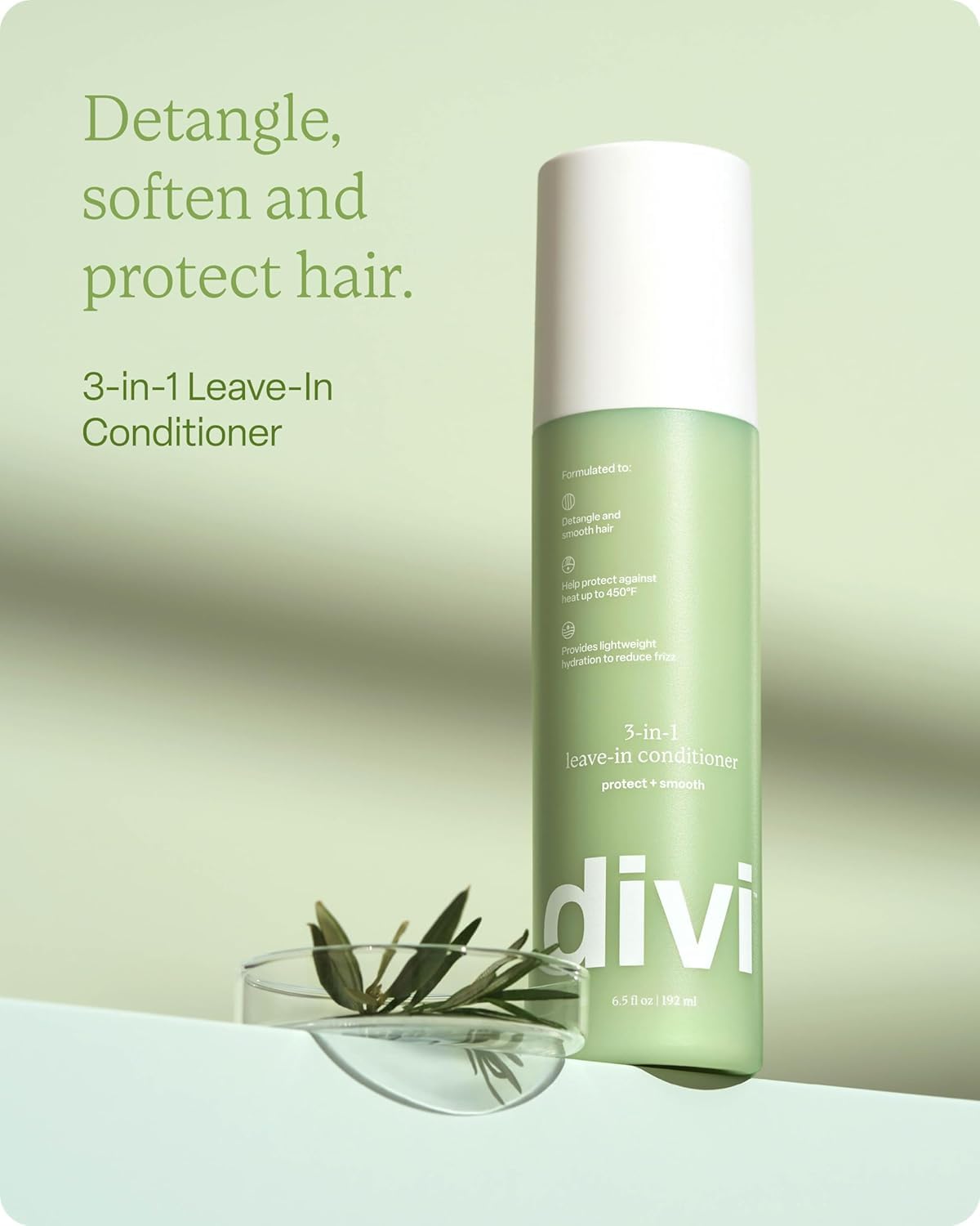 Divi nozzle close-up illustrating even mist for lightweight coverage