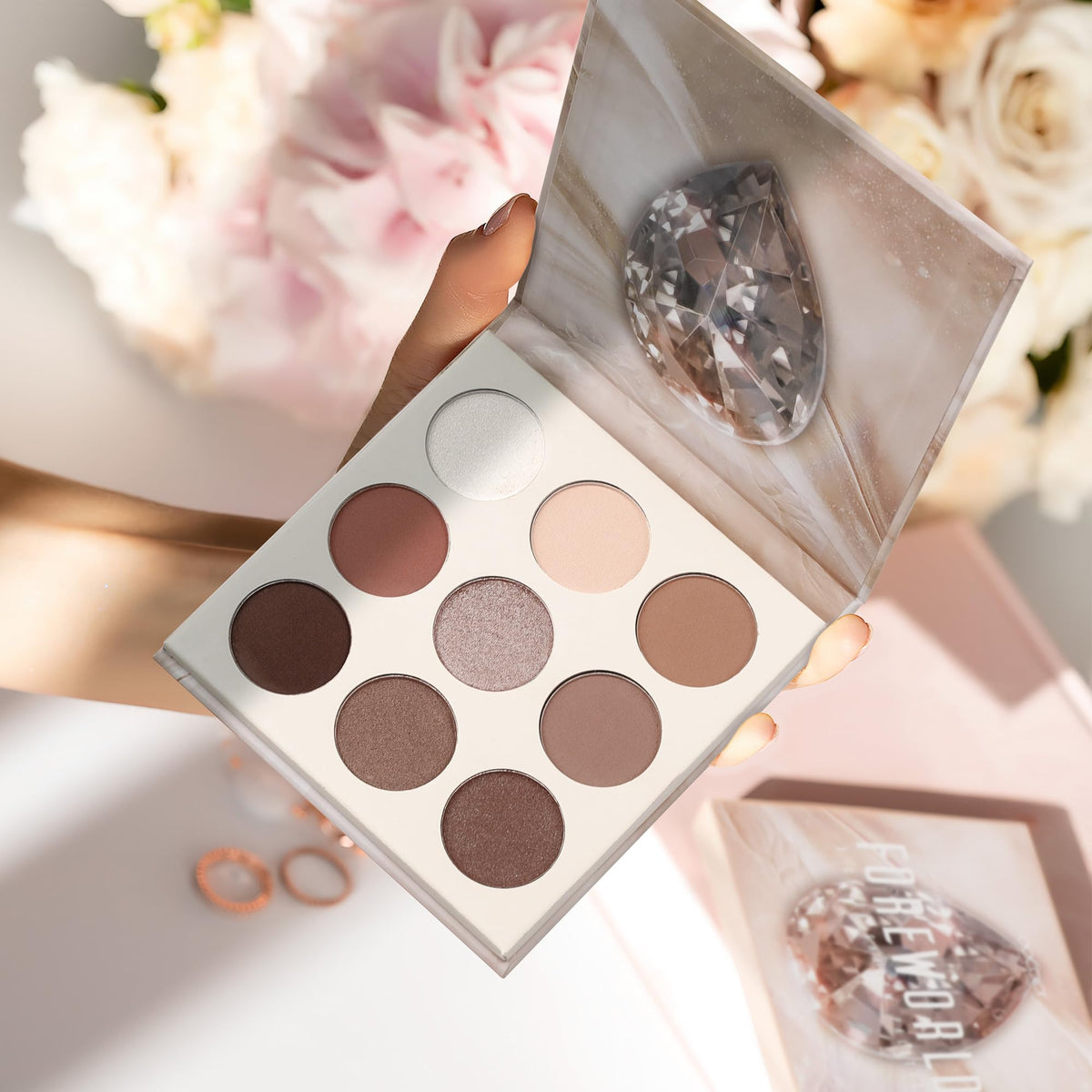 docolor packaging back label showing shade names and product info benefit