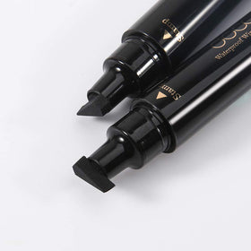 docolor texture ink swipe showing rich black pigment and smooth flow