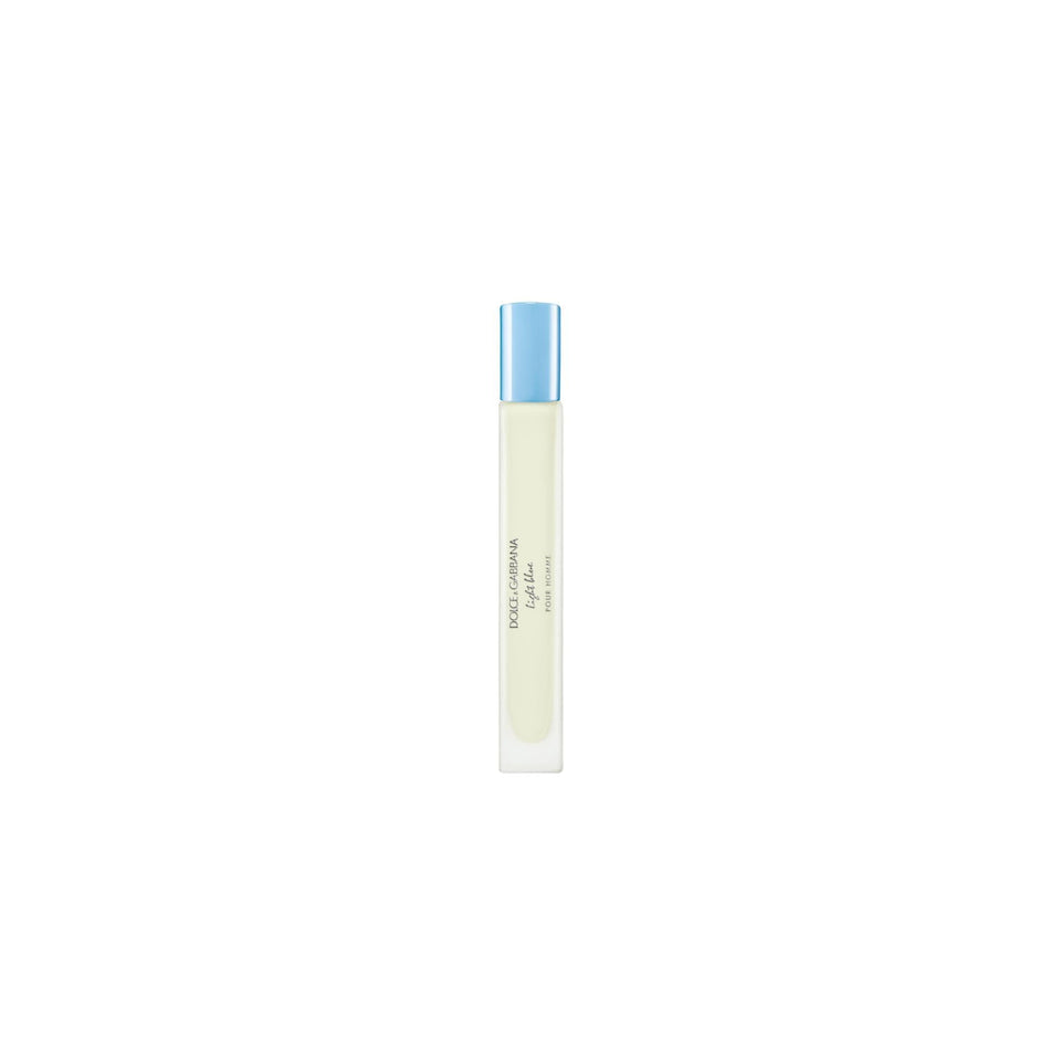 Dolce&Gabbana front packaging of Light Blue travel spray shows compact convenience