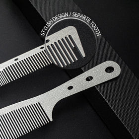 Dolmifapro comb wet in shower illustrating rust-resistant waterproof performance