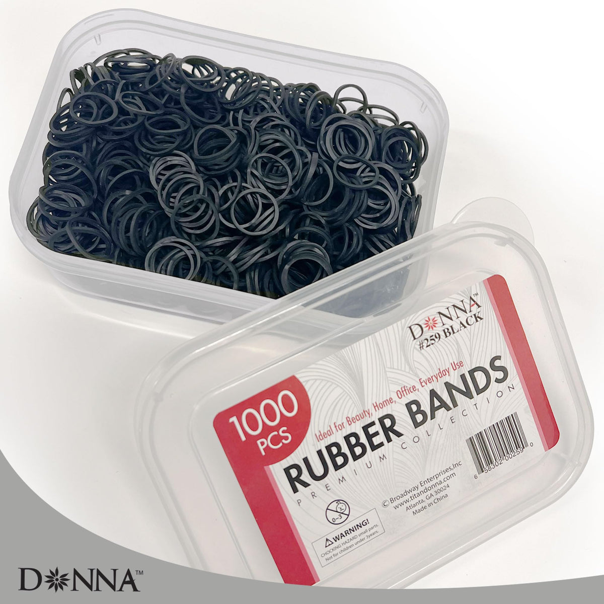 DONNA close-up of elastic texture highlighting smooth surface that prevents snagging