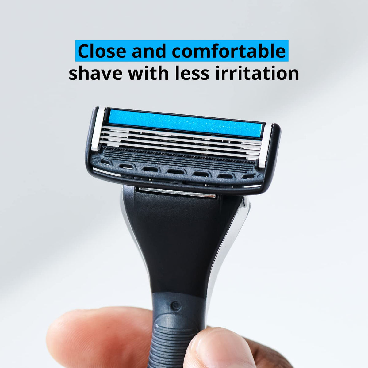 DORCO Pace 4 single cartridge close-up highlighting four-blade benefit