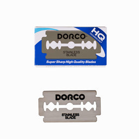 DORCO blade installed in safety razor demonstrating fit and easy replacement benefit