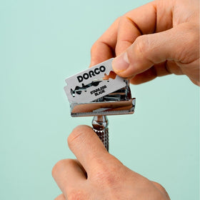 Dorco ST300 coating texture macro revealing corrosion resistance