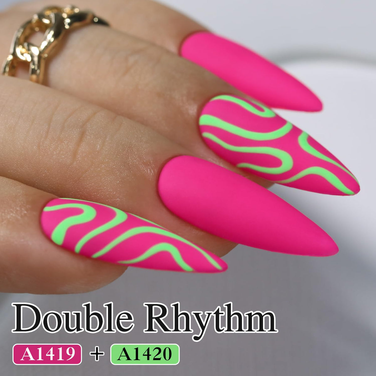 Double Rhythm close-up of bottle neck and cap showing brush and easy application benefit