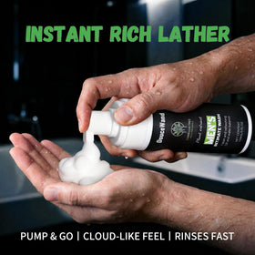 DOUCEWAND pump dispensing dense foam, ensures easy controlled application