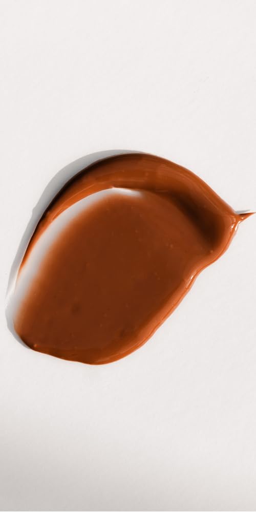 Dr. Hauschka tint mixed with moisturizer demonstrating easy blending and dewy glow