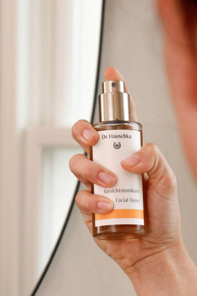 Dr. Hauschka toner texture on skin illustrating lightweight absorption