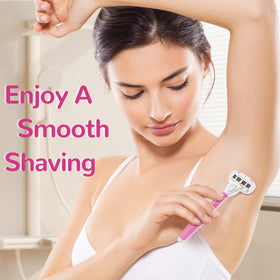 DreamGenius razor kit packed in toiletry bag for travel-ready shaving convenience