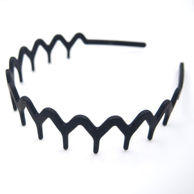 Dresyu side profile highlighting zigzag teeth gripping hair securely