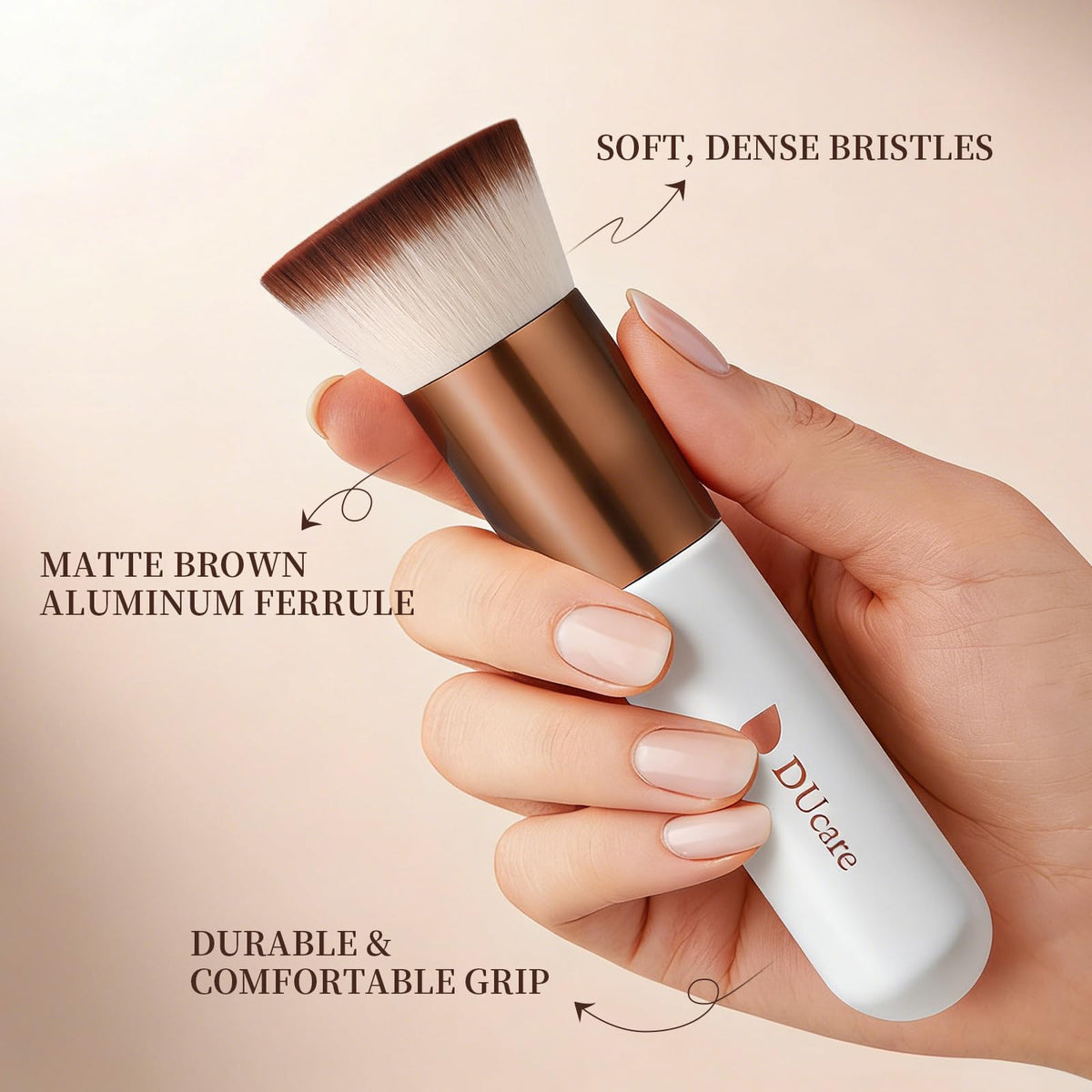 DUcare dense synthetic bristles detail illustrating no-shedding performance