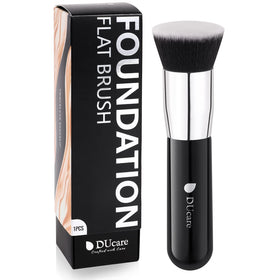 DUcare kabuki brush front view shows flat-top for fast blending