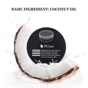DUcare demonstration of sponge in use removing color for instant reuse