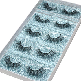 DYSILK single pair close-up displaying wispy synthetic mink texture