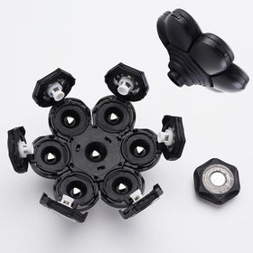 E-Hunter replacement head held in hand showing compact size and portability benefit