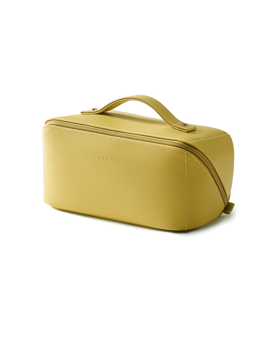 EACHY front view showing compact travel makeup bag and visible zipper, for easy packing