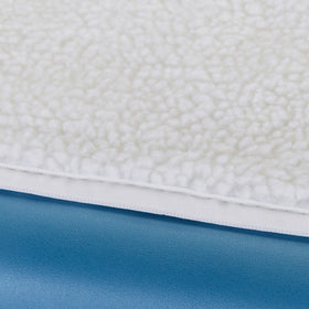 EarthLite elastic corner strap detail demonstrating secure, non-slip fit