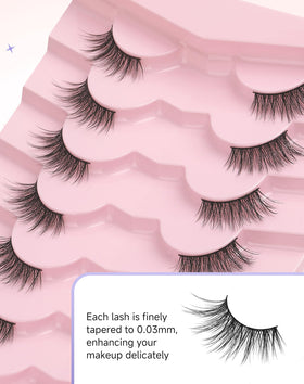 Easeful applied on outer eye corner creating subtle cat-eye lift