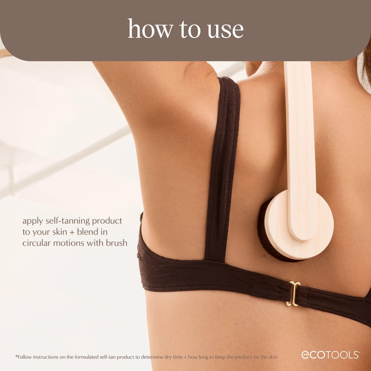 EcoTools applicator in use applying self-tanner to back for streak-free results