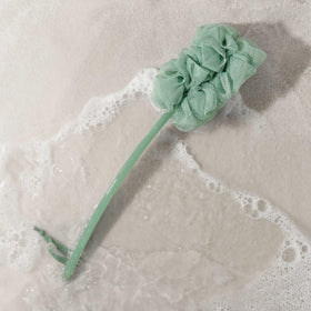 EcoTools Sea Gems being used in shower to create rich lather quickly