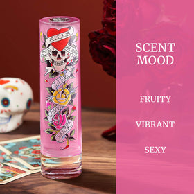 Ed Hardy amber-note detail image illustrating warm base depth benefit