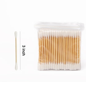 Egaageoi box held in hand for scale showing compact, portable 1000-count supply