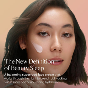 ELEMIS creamy gel-cream texture close-up demonstrating lightweight absorbency benefits