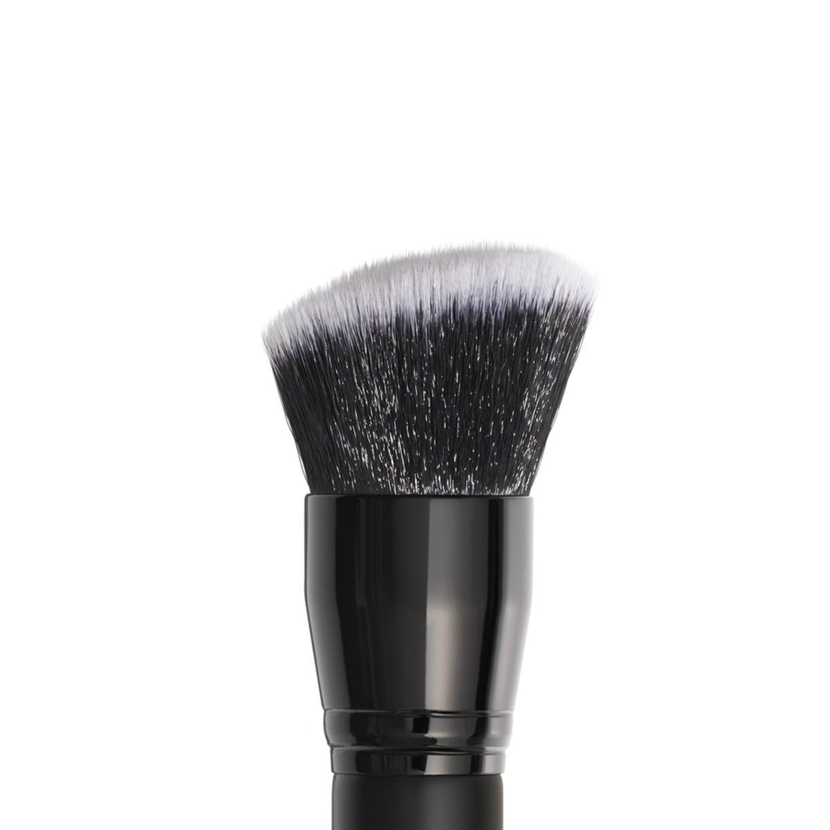 e.l.f. fluffy powder head close-up demonstrating soft diffusion and even finish