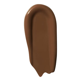 e.l.f. rounded grooved applicator close-up for precise, controlled placement