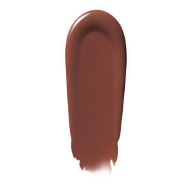 e.l.f. wand applicator close-up for precise application and smooth coverage