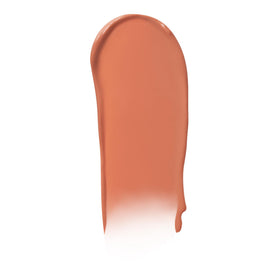 e.l.f. Pout Clout pen tip close-up showing smooth applicator and precise application