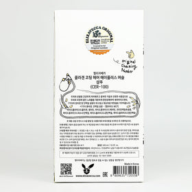 Elizavecca shampoo pouring to show amount and scale in hand