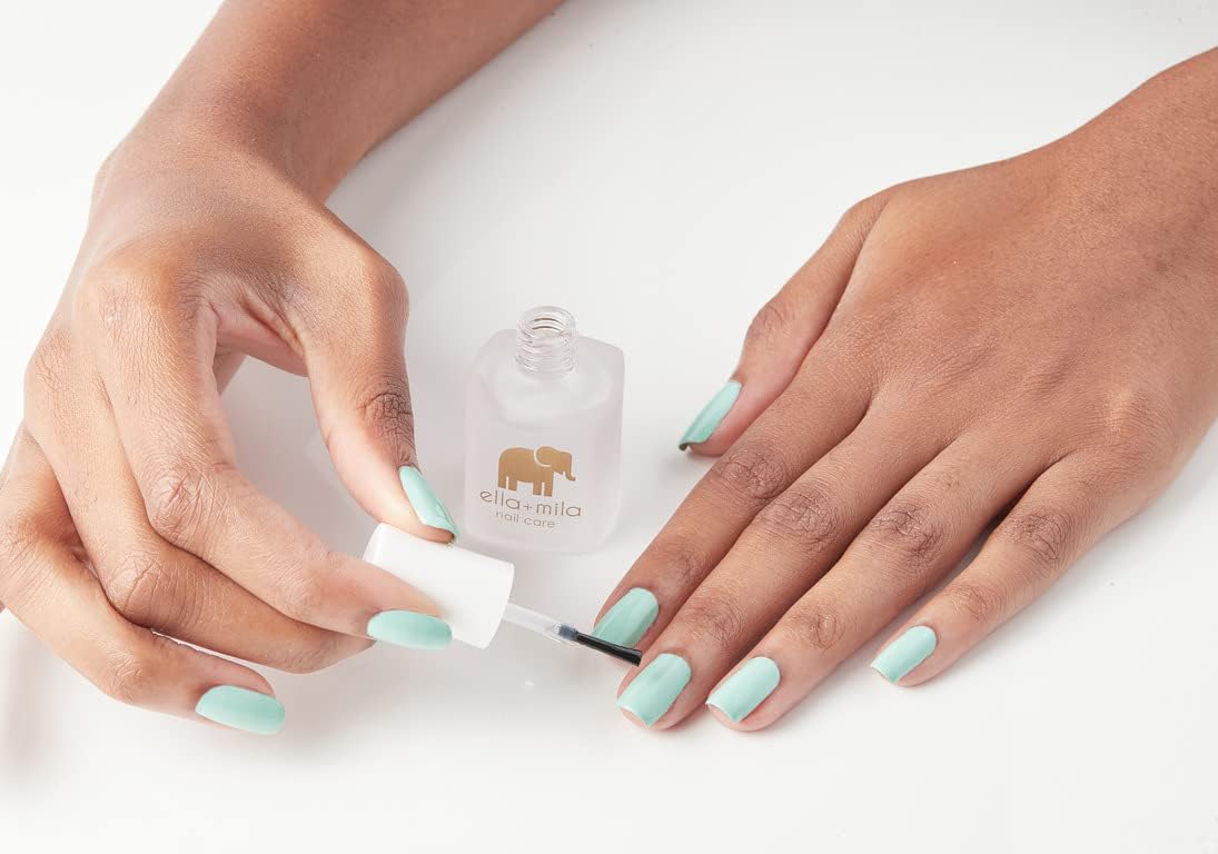 ella+mila swatch showing mirror-like high gloss enhancing polish color