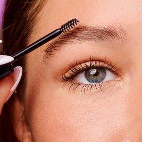 essence before and after brows showing fuller, defined brows for a natural look